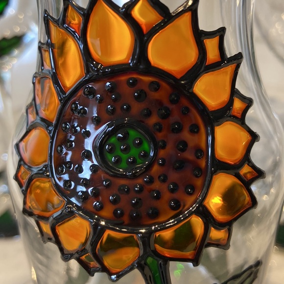 Vintage Hand Crafted Small Glass Carafe and 2 Glasses - Picture 3 of 9